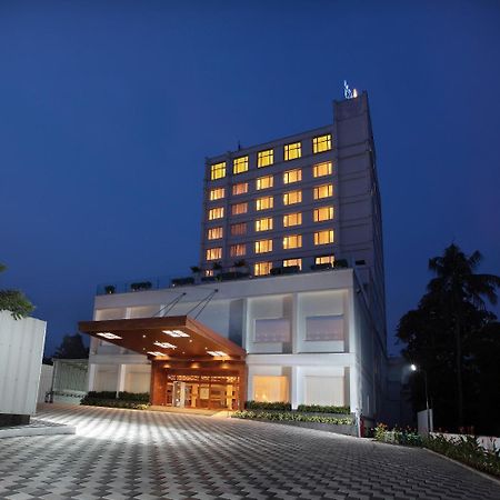Monsoon Empress Kochi Hotel Bagian luar foto